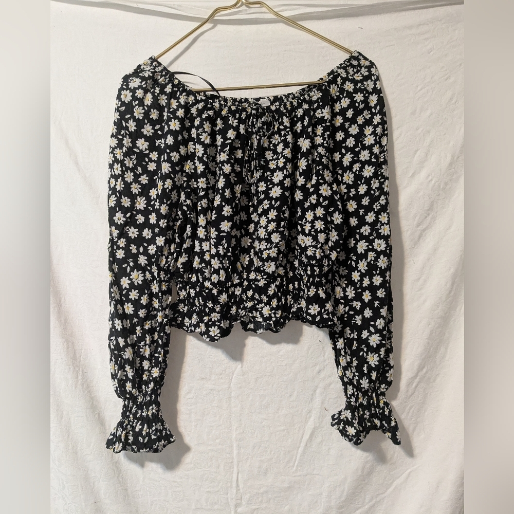 Floral Black with White/Yellow Flowers Women's Top